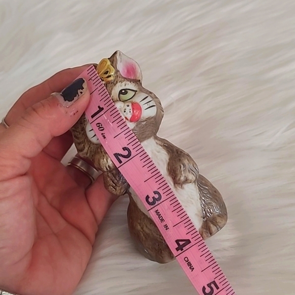 Vintage 70s 4.25" Tall Jasco Critters Cat Kitten Porcelain Bell with Butterfly - Picture 13 of 15